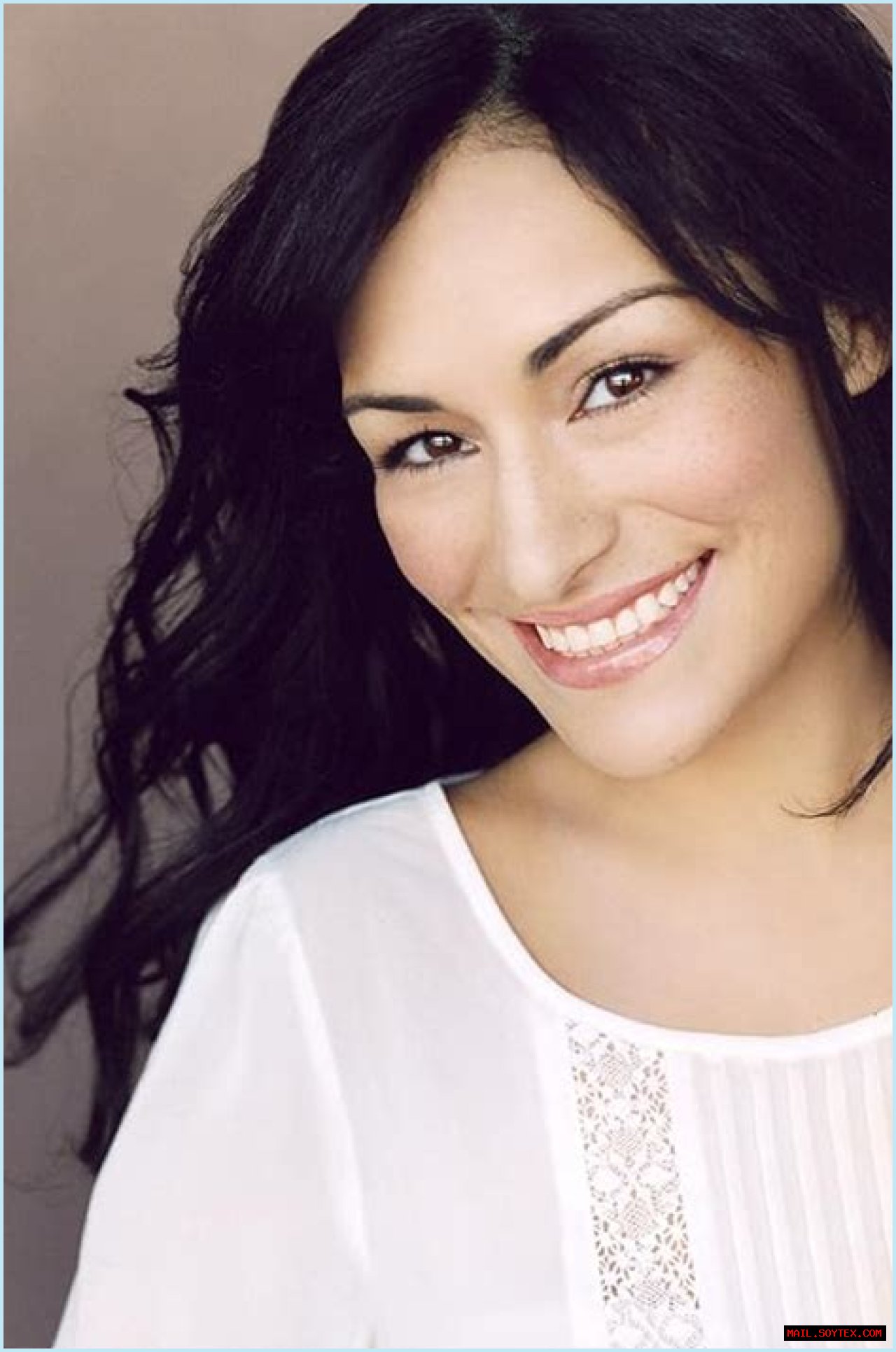 Nicole Shalhoub: The Rising Star And Internet Sensation